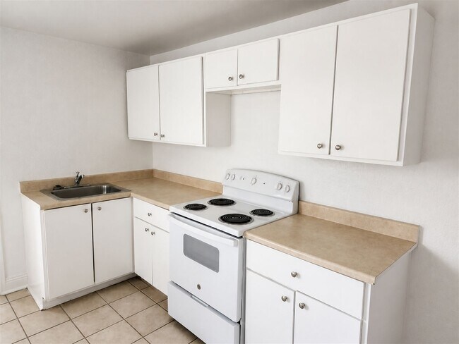 Photo - 1207 Lancaster Ave