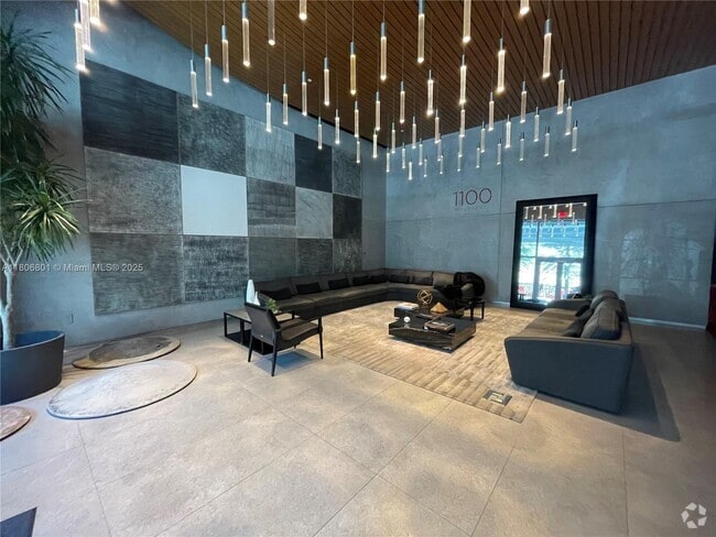 Building Photo - 1100 S Miami Ave Rental