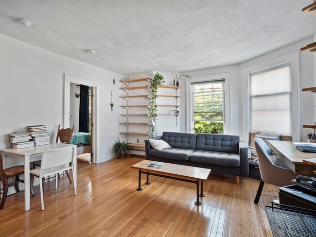 Building Photo - 50 Columbus Ave Unit 7
