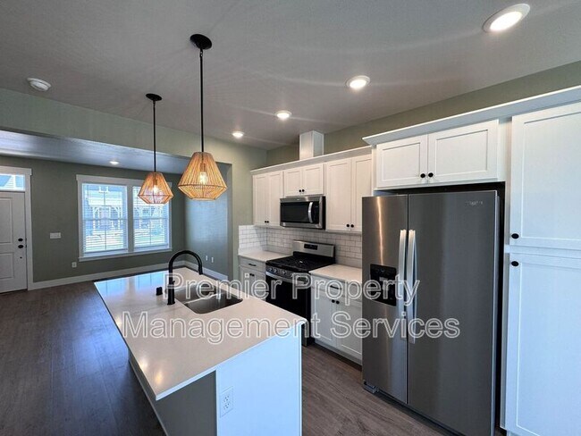 Photo - 1678 St George Blvd