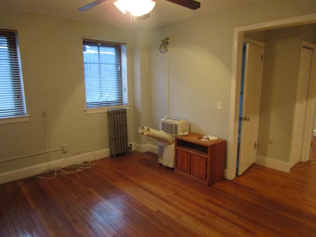 Photo - 65 Strathmore Rd