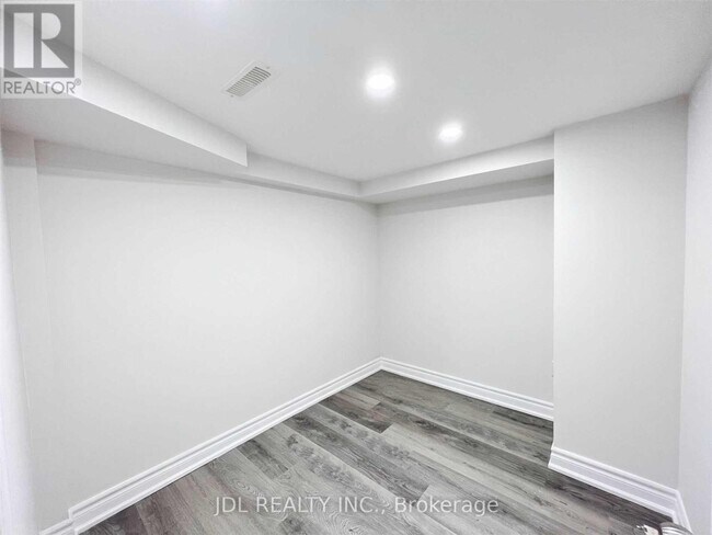 Photo - 43 Portage Ave