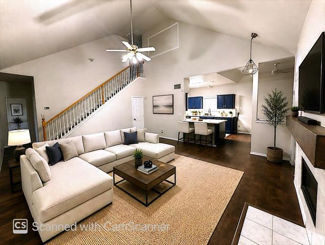 Photo - 1365 W Branch Hollow Dr