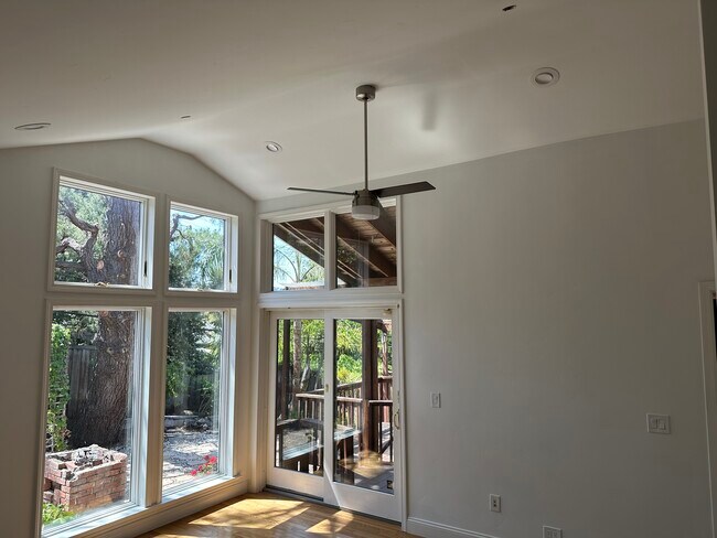 Photo - 3708 Kenwood Ave