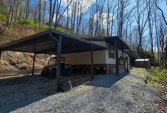 Building Photo - 107 Huckleberry Knob Ln
