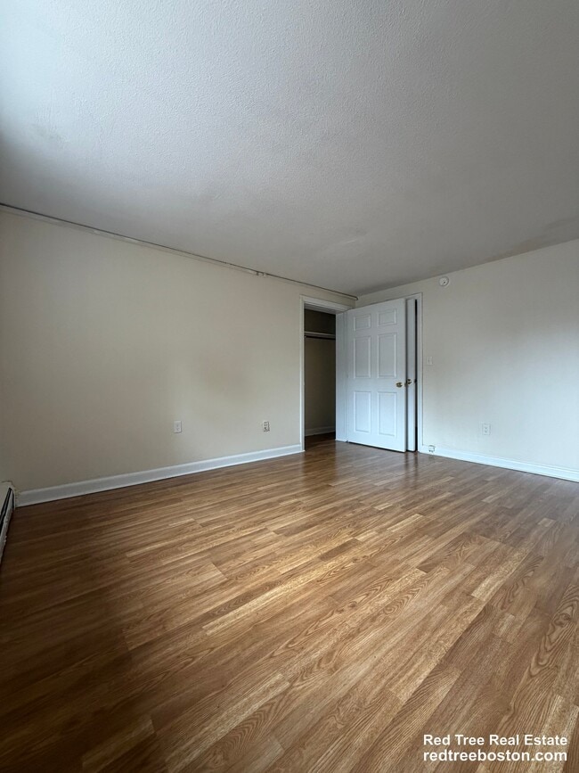 Photo - 90 Gardner St Unit 3B