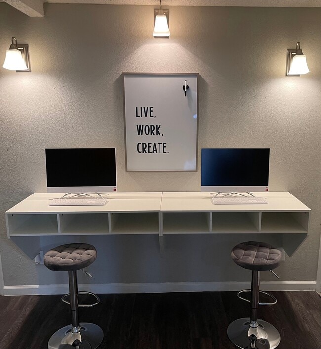 Photo - The Landing at Pinewood Park