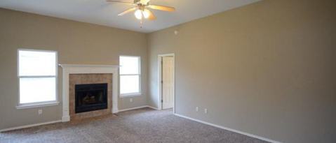 Photo - 2810 Bastion Loop