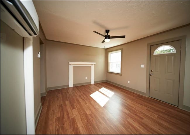 Photo - 108 Travis Ct Unidad 108
