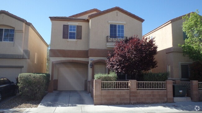 Building Photo - FRESHLY PAINTED 3BR + Loft in SW Las Vegas...