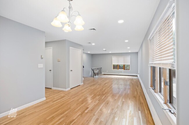 213 5th St Unidad A