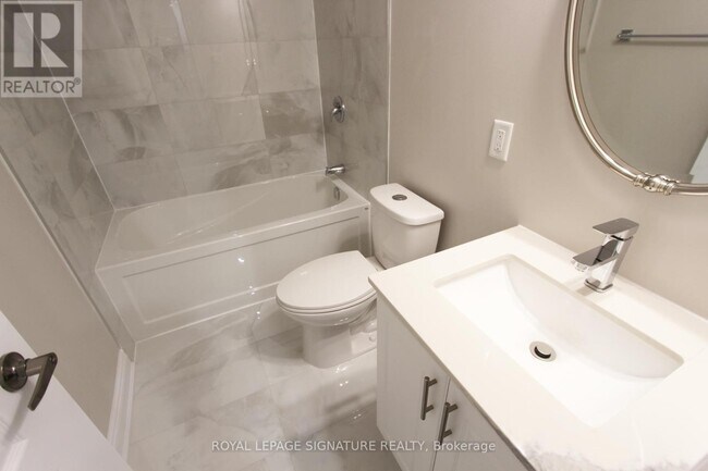 Photo - 100 Bonham Blvd