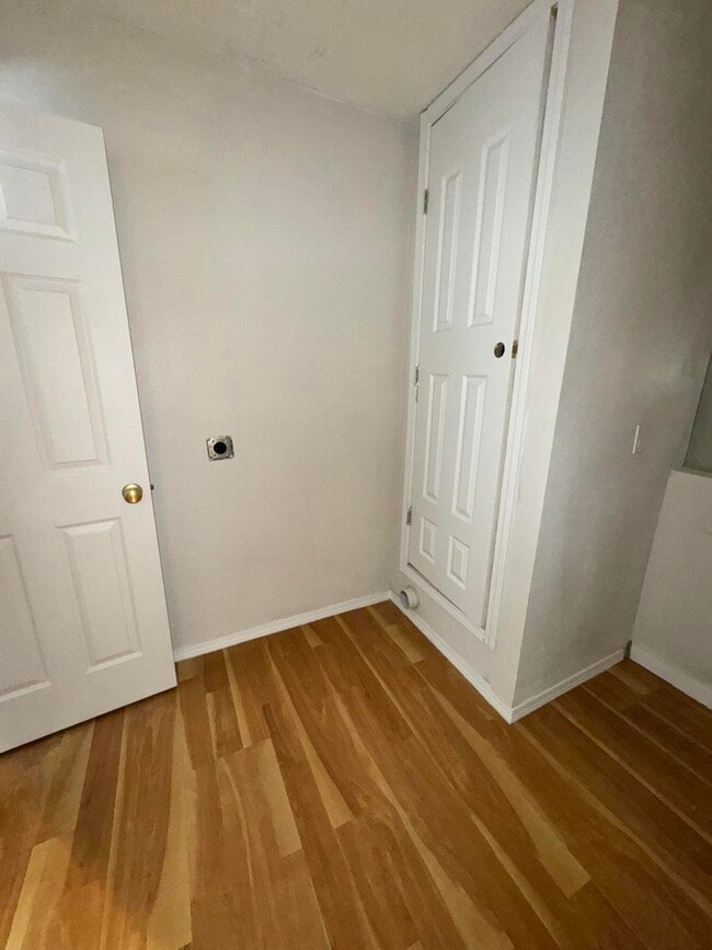 Photo - 4512 Lehigh St