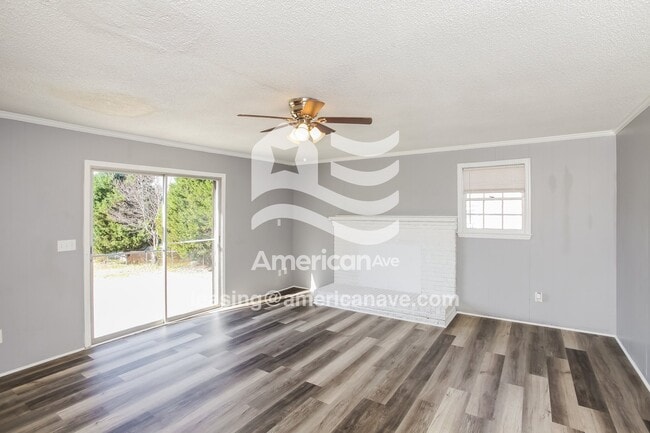 Photo - 1963 Blue Ridge Terrace