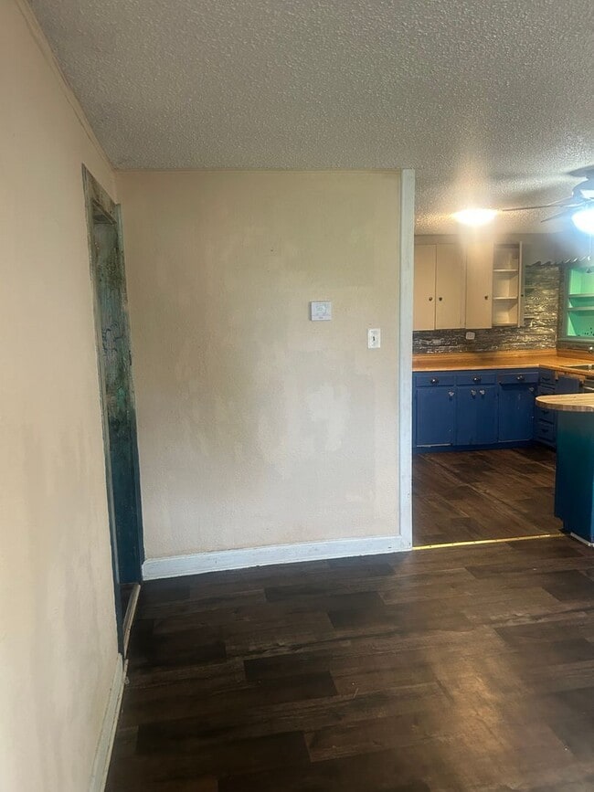 Photo - Contact Peggy Goodman 501 676 1758