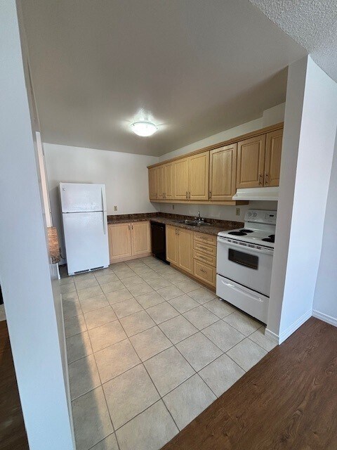 Photo - Westmount Villa 1