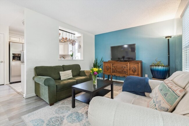 Photo - 4001 S Flanders Way