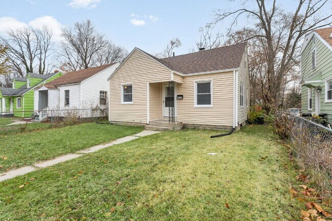 Photo - VOUCHERS ACCEPTED at this 3 bedroom, 1 bath renovated home.