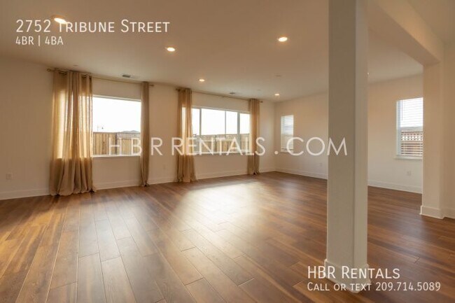Photo - 2752 Tribune St