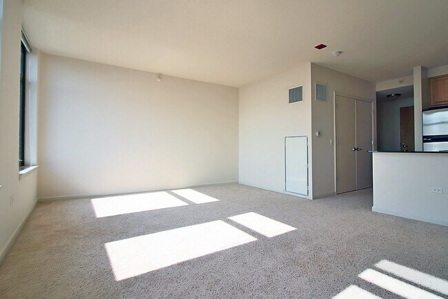 Photo - 350 N Desplaines St Unit 3204