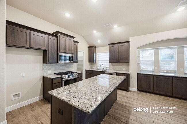 Photo - 10725 Rothland St