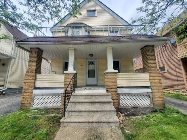 Building Photo - 3594 W 47th St Unit Front Down