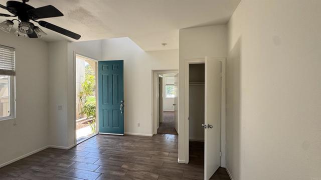 Photo - 973 Yosemite Dr