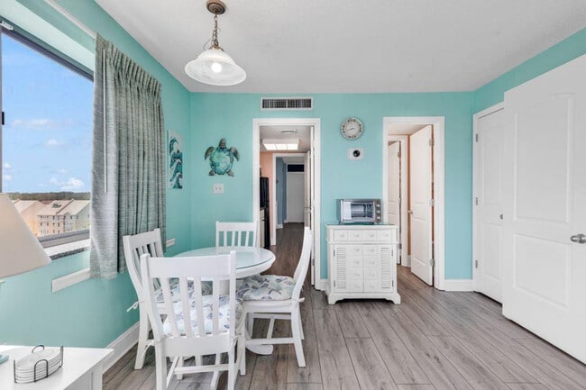 Photo - 210 75th Ave N Unidad ID1266644P