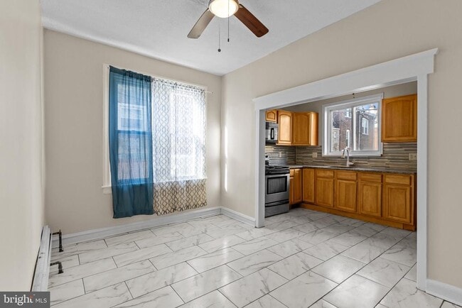 Photo - 3210 N Etting St