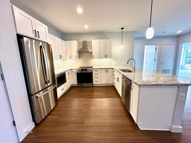 Building Photo - 45 E Central St Unit 202