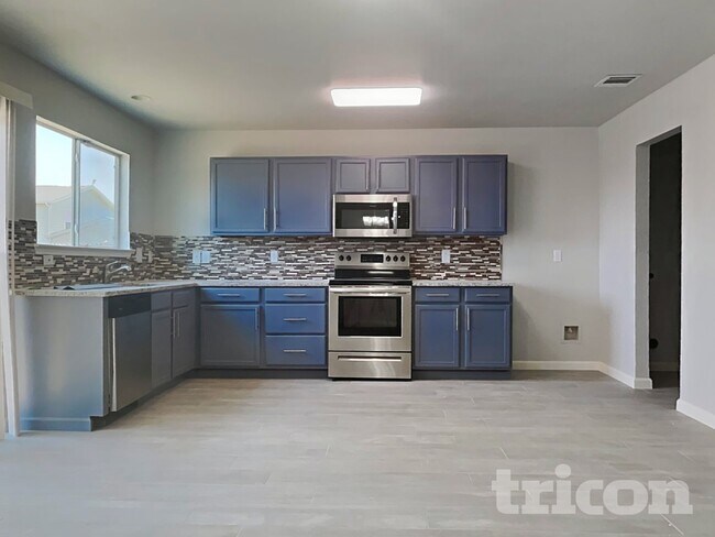 Photo - 268 Ariel Ln