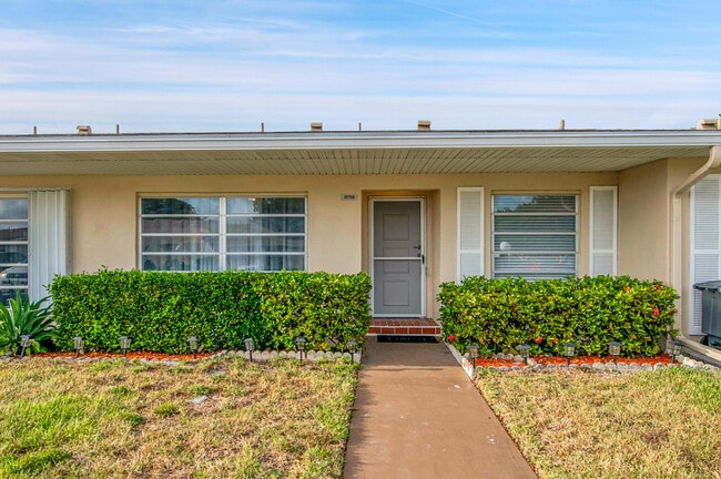 Photo - 8799 Bella Vista Dr