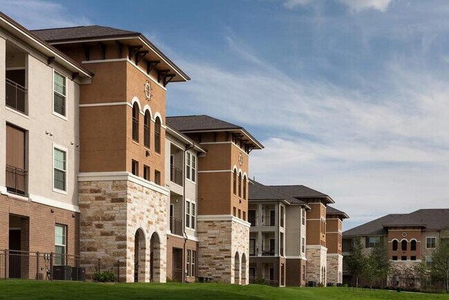 Photo - 5500 State Hwy 121 Unit b3