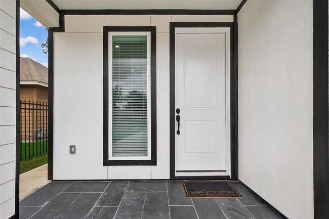 Photo - 5027 Willow Glen Dr Unidad A