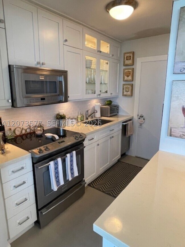 Photo - 5313 Collins Ave Unit 404
