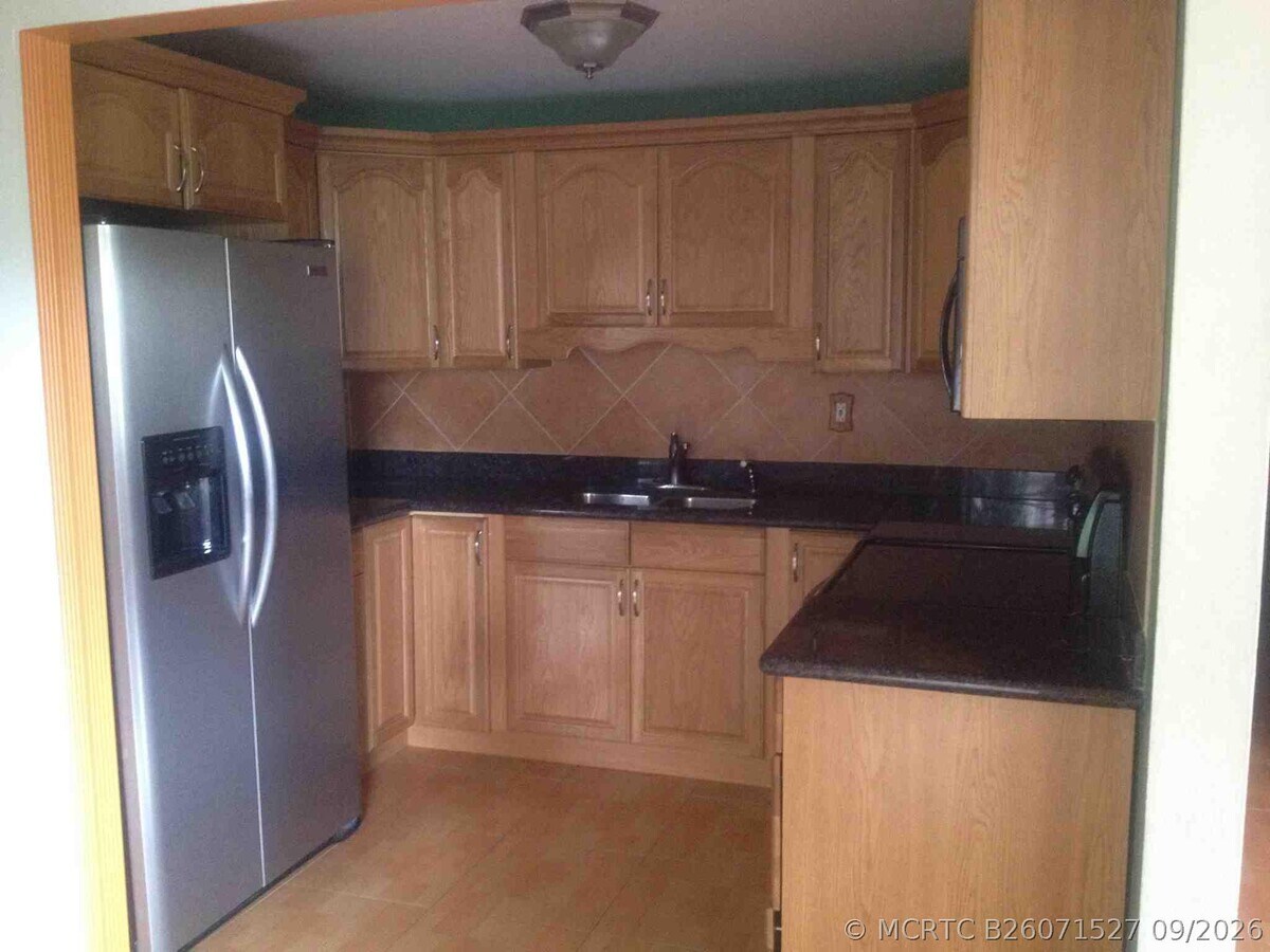 Photo - 3660 SW 60th Ave Unit 2