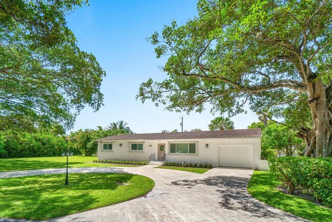 Building Photo - 809 S Atlantic Dr Rental