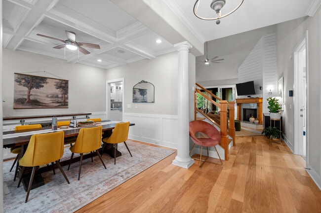 Photo - 1136 Secretariat Dr