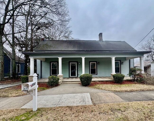 Completely Renovated Historic Home in Olde... - Completely Renovated Historic Home in Olde...