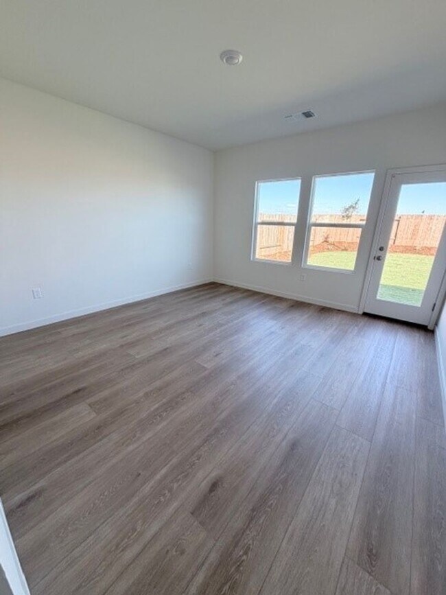 Photo - 7414 Cryosphere St