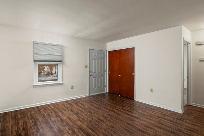 Photo - 9329 Old Scaggsville Rd