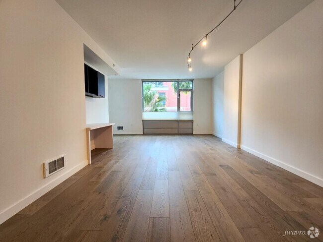 Building Photo - 170 King St Unit ["411"] Rental
