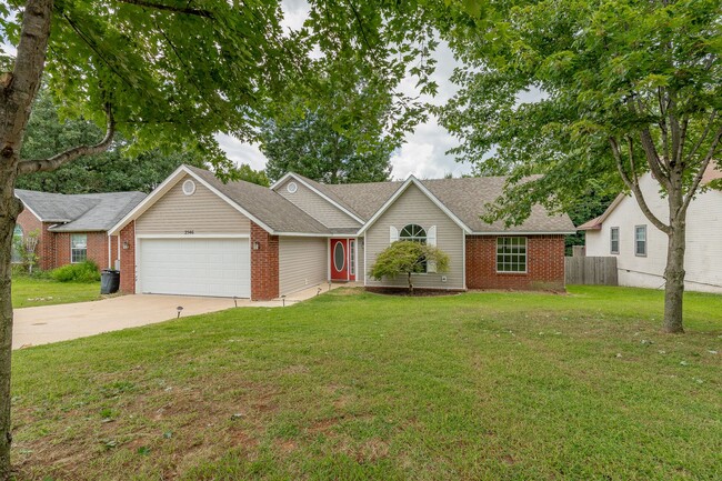 Beautiful 3-bedroom 2 bath Home in Springd... - Beautiful 3-bedroom 2 bath Home in Springd...