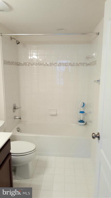 Photo - 21725 Pagoda Terrace