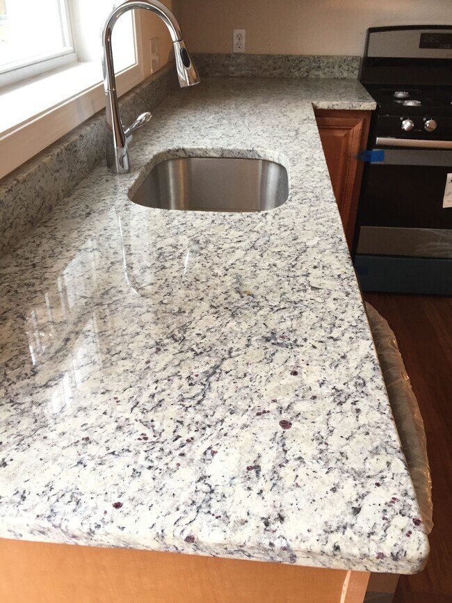 Photo - 404 N Milton Ave