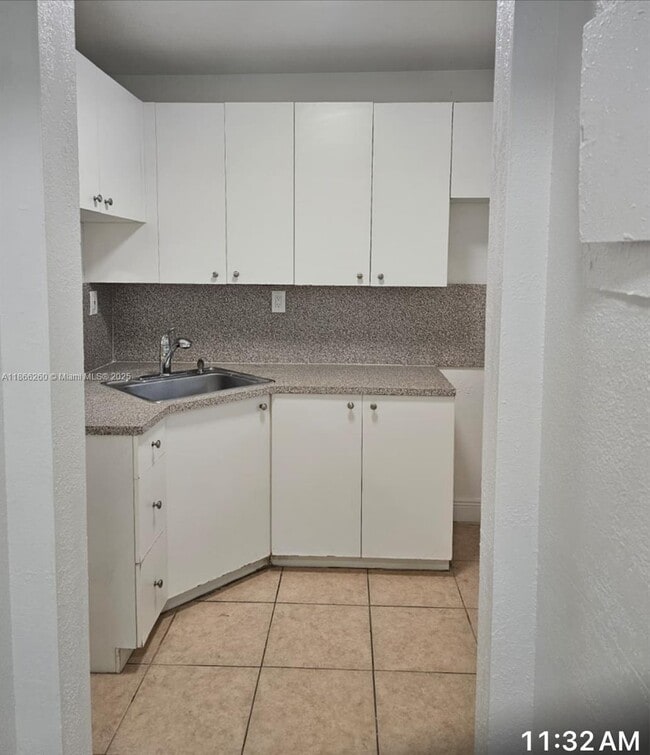 Building Photo - 17255 SW 95th Ave Unit 240 Rental