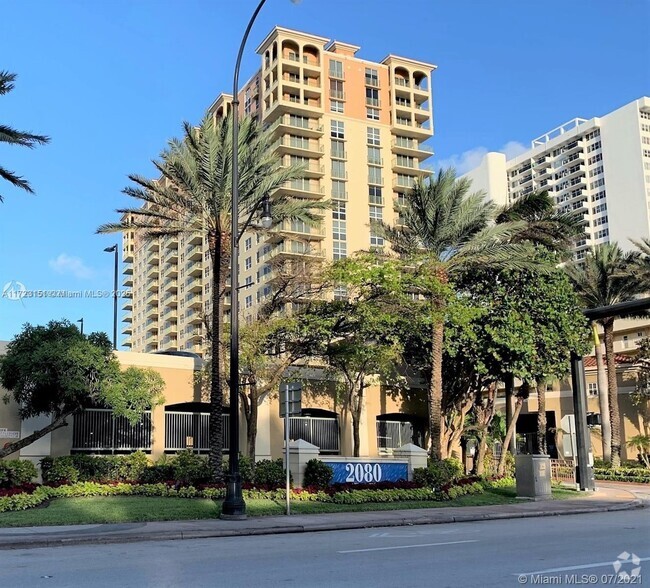 Building Photo - 2080 S Ocean Dr Unit 604 Rental