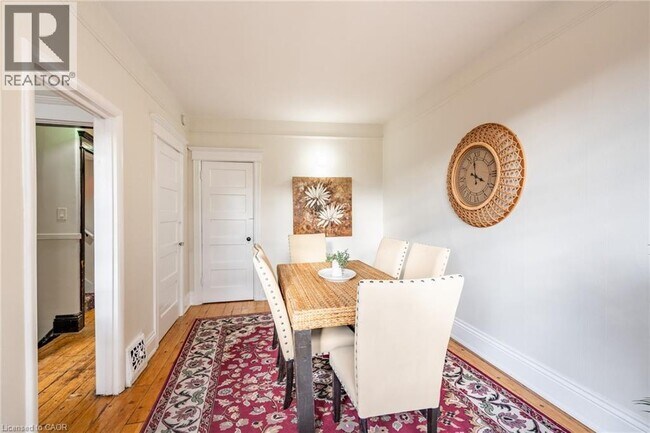 Photo - 142 Bold St