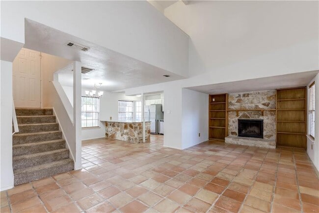Building Photo - 4200 Everest Ln
