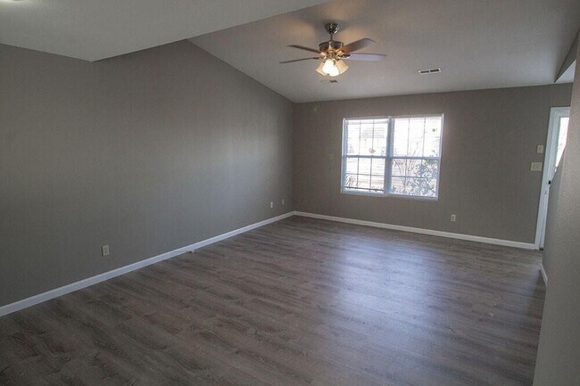 Photo - 1518 Typhoon Ct